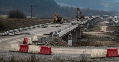 Proiect de infrastructură în Bucegi: Se modernizează DJ714, va avea un drum nou de legătură cu DN71 Sinaia – Târgoviște Proiect de infrastructură în Bucegi: Se modernizează DJ714, va avea un drum nou de legătură cu DN71 Sinaia – Târgoviște