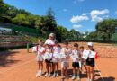 Performanțe excelente pentru micii tenismeni de la CS Carpați Sinaia: Titluri și podiumuri la turneele naționale Performanțe excelente pentru micii tenismeni de la CS Carpați Sinaia: Titluri și podiumuri la turneele naționale